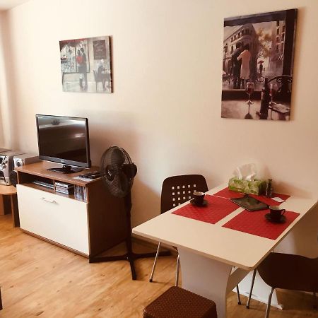 Appartamento Apartmán Na Pohodu 25 Lipno nad Vltavou Esterno foto